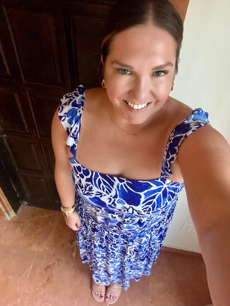 My last outfit from our vacation to Belize! I’ve had this dress in my closet for a while and decided to bring it along. The colors are so gorgeous and perfect for vacation. I paired it with my simple Tkees which are great for travel. They go with everything and take up no room in your suitcase. 

#LTKshoecrush #LTKfindsunder100 #LTKtravel
