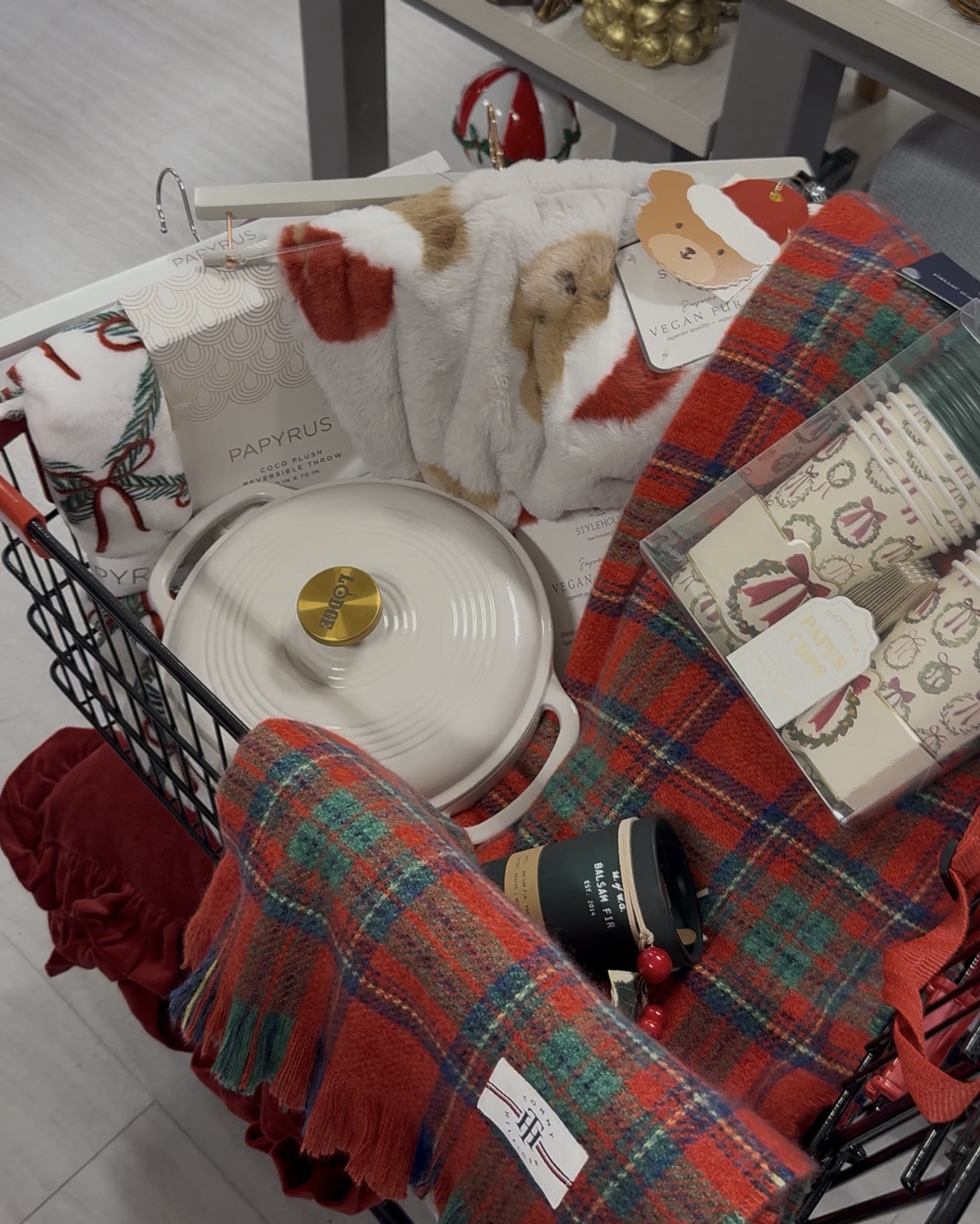 Christmas shopping at TJ Maxx

#LTKHoliday #LTKSeasonal #LTKGiftGuide