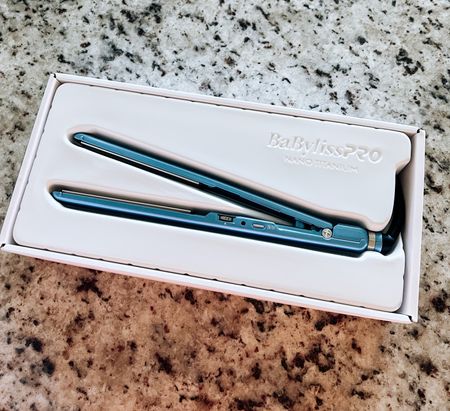 The BEST flat iron out there! #hairtools #straightener #babyliss @babyliss

#LTKbeauty