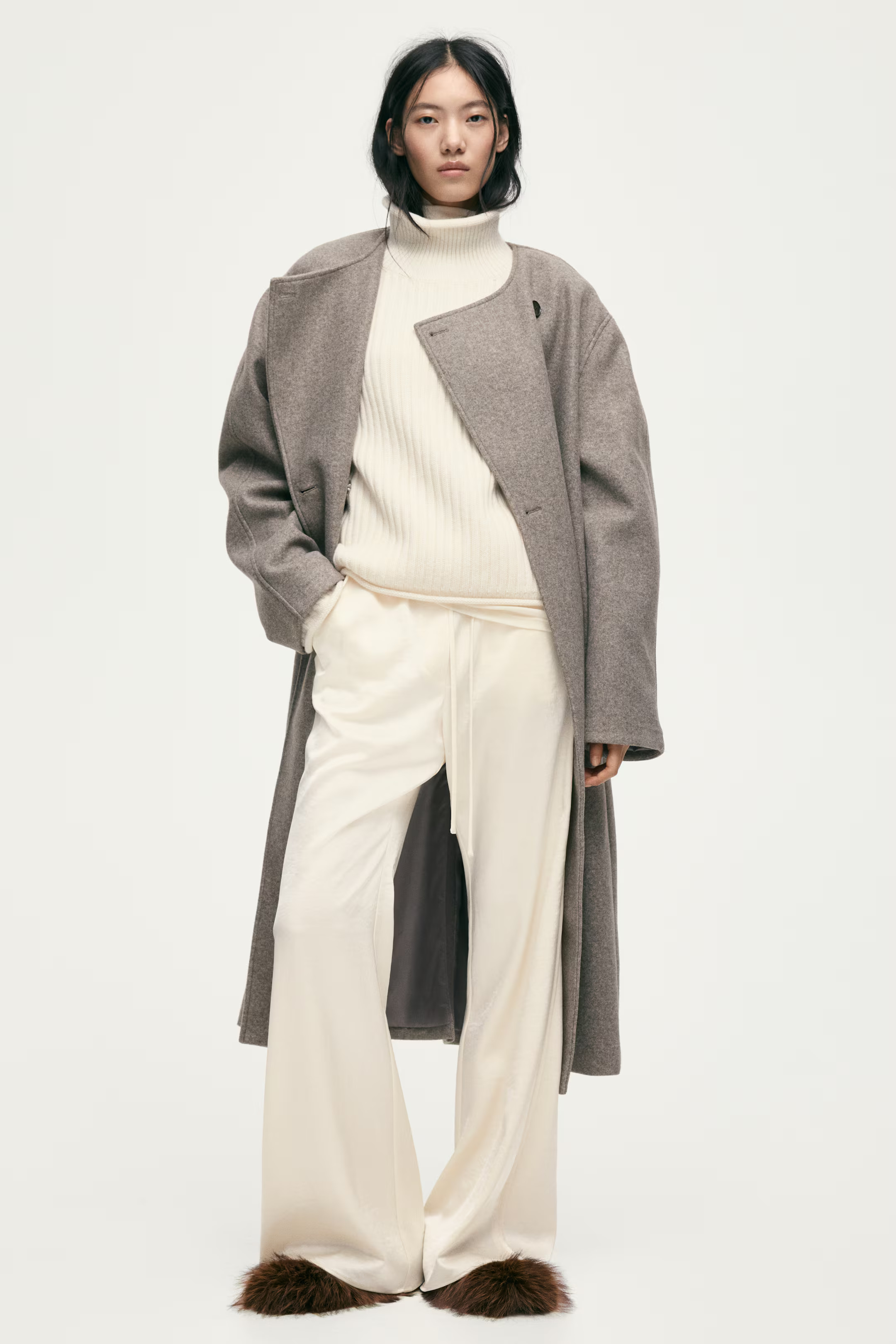 Flared satin trousers | H&M (UK, MY, IN, SG, PH, TW, HK)