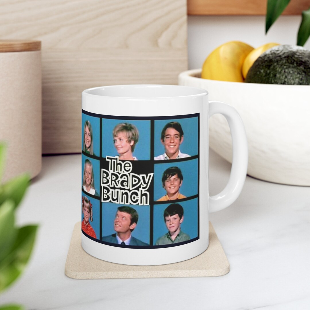 Retro TV the Brady Bunch Classic Sitcom the Bradys Gifts - Etsy | Etsy (US)