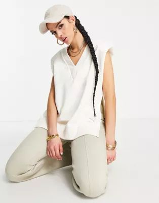 PUMA tailoring sweater vest in off white - Exclusive to ASOS | ASOS (Global)
