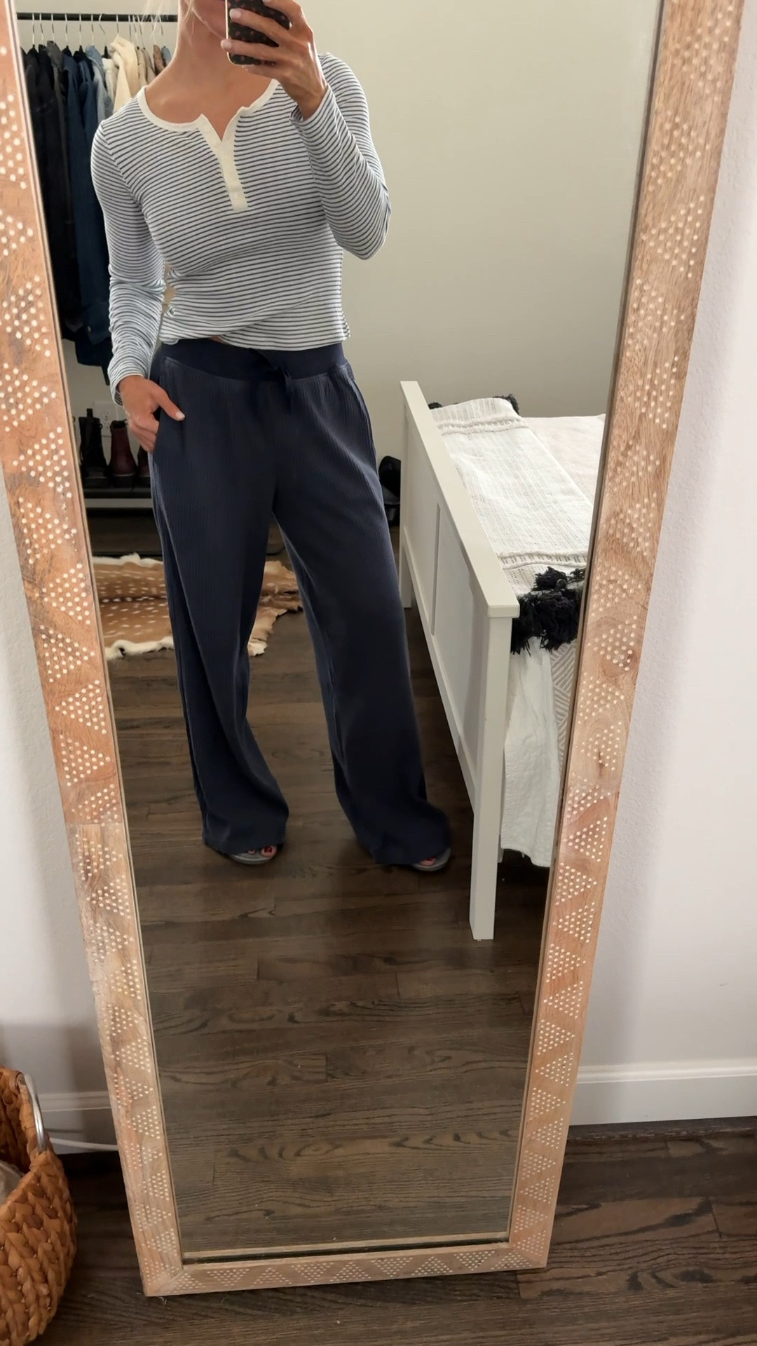 Obsessed with these waffle knit wide leg pants!! They are so comfy and cozy! Wearing M 

#LTKFindsUnder50 #LTKCyberWeek #LTKootd