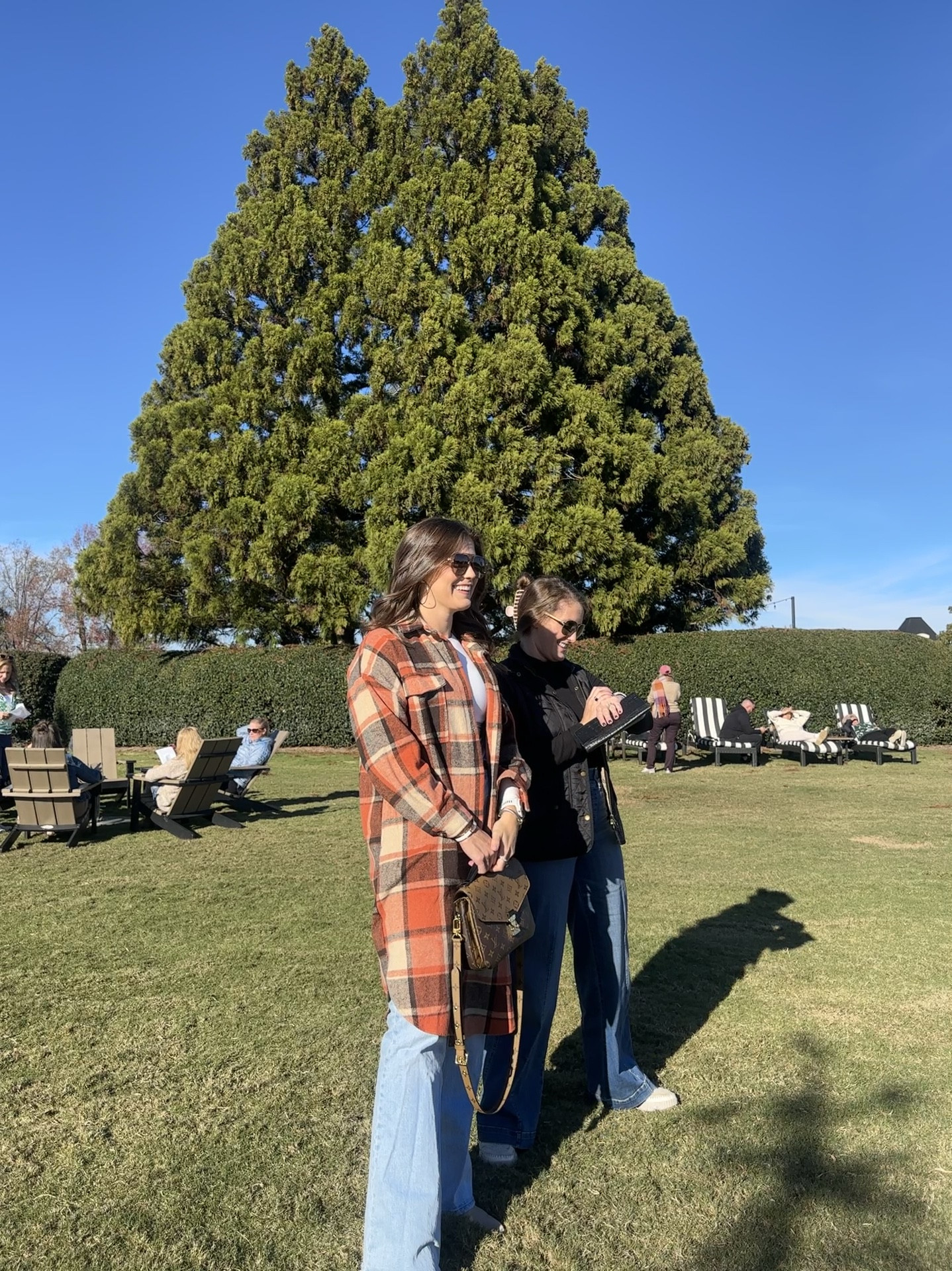 Fall clothing is my favorite.

Jeans are the LIGHT wash. 
Jacket is size M. 
Shoes run true to size!

#LTKStyleTip #LTKFindsUnder100 #LTKFindsUnder50