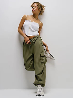 Women's Low Rise Drawstring Parachute Pant | Lee Jeans