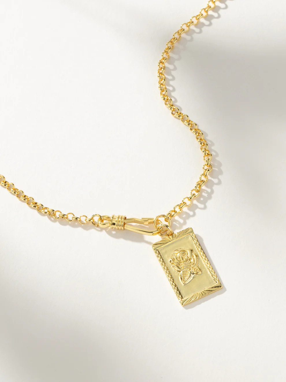 Gold Rosy Chain and Pendant Necklace | Uncommon James | Uncommon James