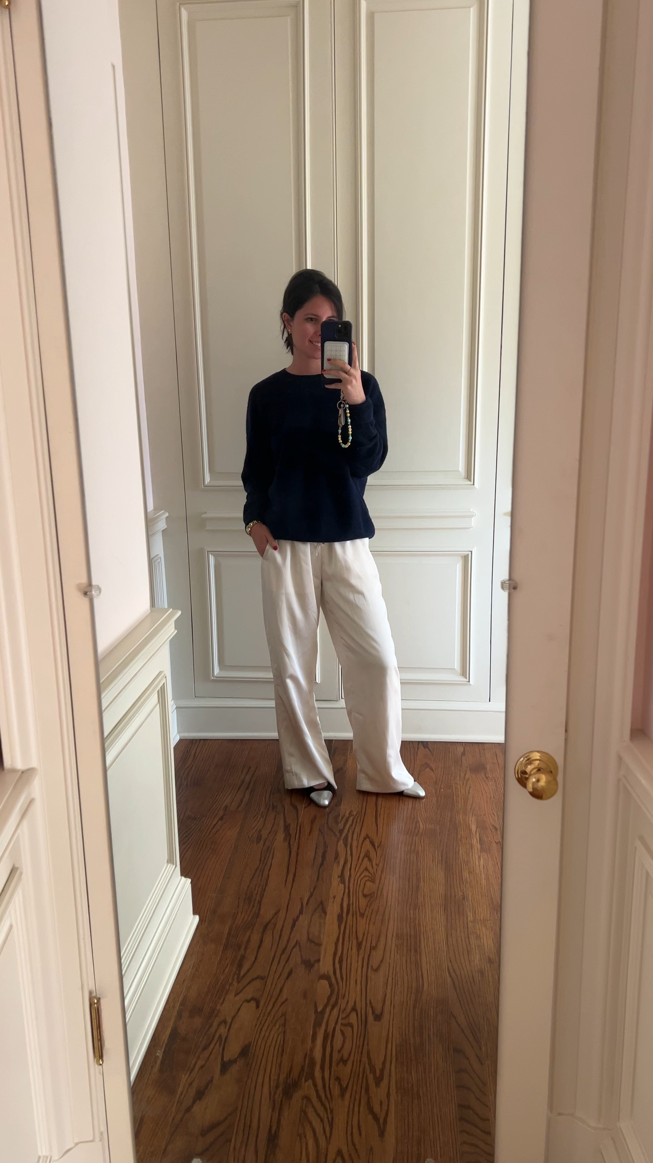 Comfortable holiday outfit, silk pants, satin pants, Abercrombie holiday, navy sweater 

#LTKHoliday #LTKStyleTip #LTKWatchNow