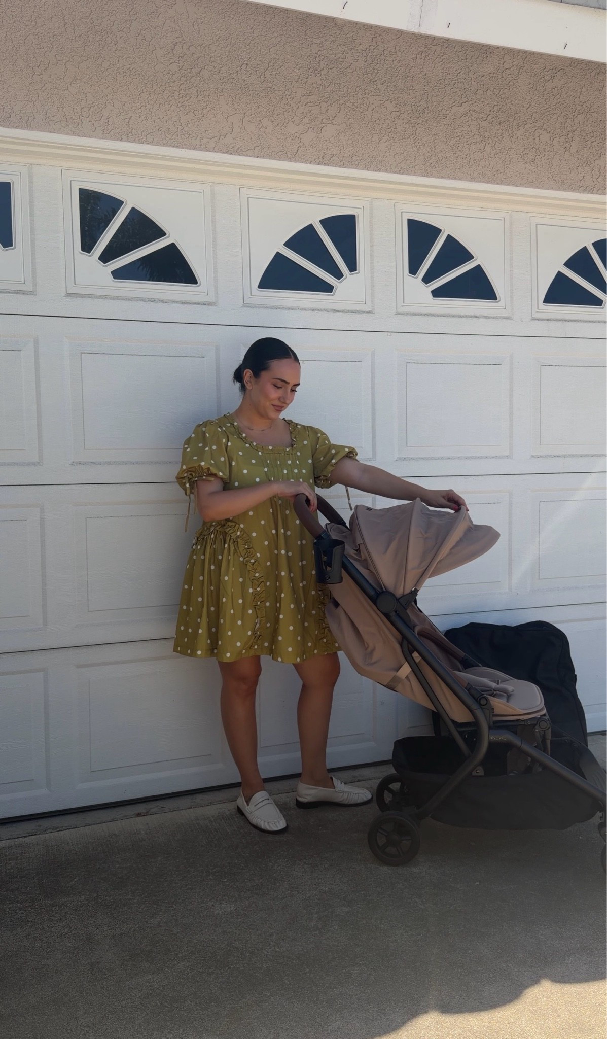 First-time mom & fire wife who loves being on the go, the @silvercrossus Nia Travel bundle is a must! It's currently 25% off during the @nordstrom Anniversary Sale and comes with a travel bag + cup holder! 

It’s lightweight, compact, & easy to grab and go! I can take my little one on all the coffee dates, park play dates & shopping! #silvercross #nordstromanniversarysale
