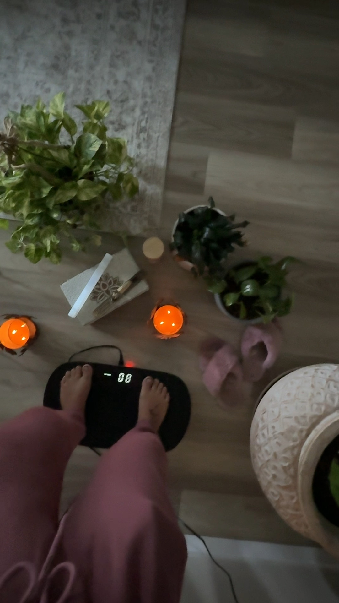 This vibration plate is on a Black Friday sale right now on Amazon 🙌🏼 if there is a trend you should get on it’s this one… too many positives not to! 💞 

#LTKselfcare #LTKActive #LTKGiftGuide