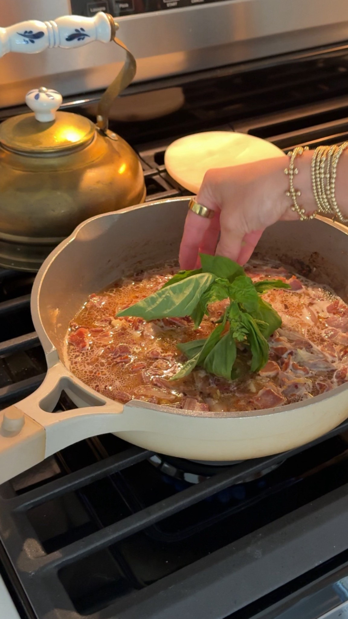 7/28/25 Our Go-To Pasta Night Pan


Every single pasta night, we use our Always Pan from Our Place — it’s our everyday go-to for everything from sauces to sautés. Linking it here since it’s a staple in our kitchen and perfect for cozy at-home dinners like our homemade pasta nights.

#LTKHome