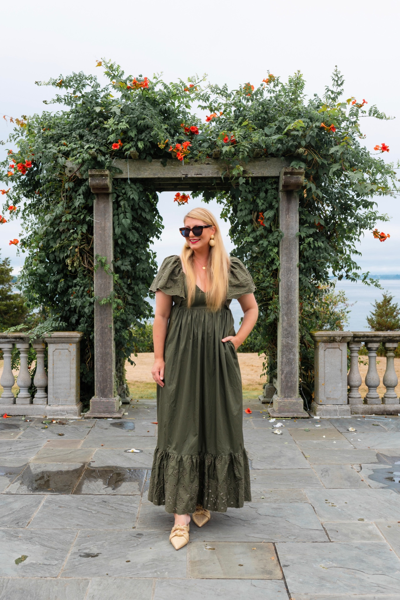 Perfect dress for summer outings in late August & September 💚

#greenmaxidress #olivedress #falldress #maxidress #raffiaearrings #tortoisesunglasses #tuckernuck #raffiaslides #slides

#LTKshoecrush #LTKstyletip #LTKSeasonal