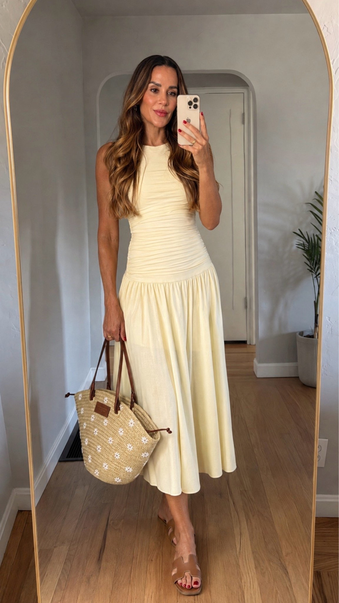 The dress I’m wearing on repeat. Flattering, comfortable and high quality 💛 I’m wearing size small

#LTKootd #LTKgrwm #LTKOver40
