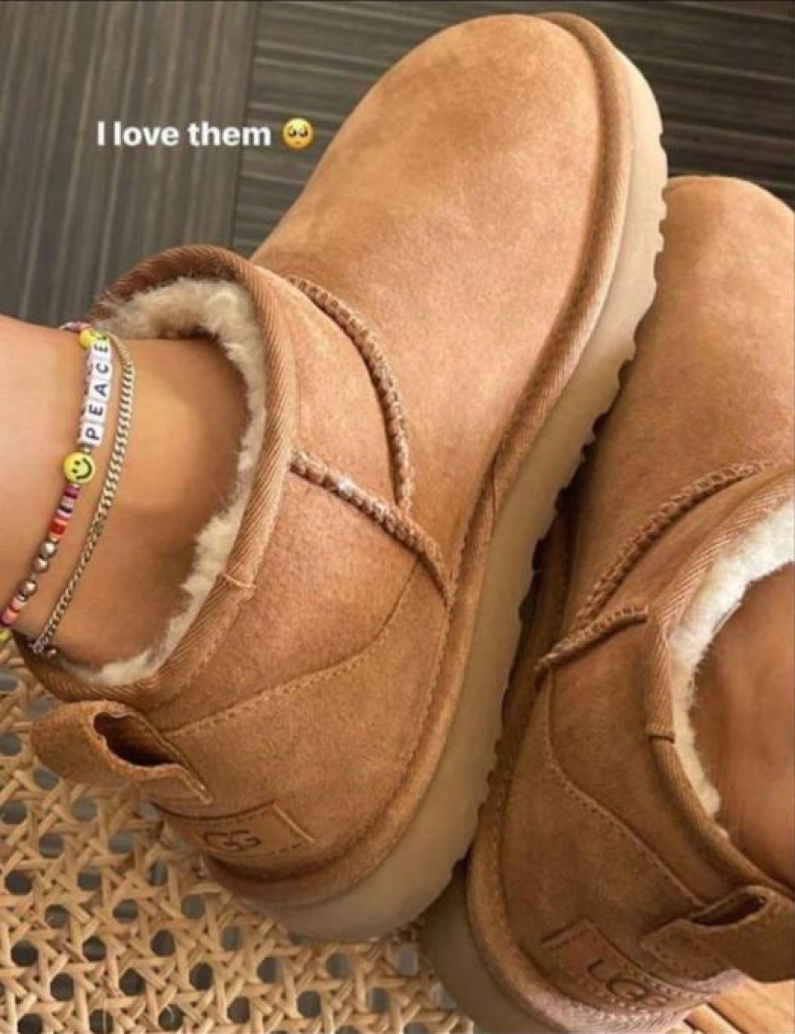 #dhgate #dhgatefinds #designerdupes 

#LTKSeasonal #LTKshoecrush #LTKunder100