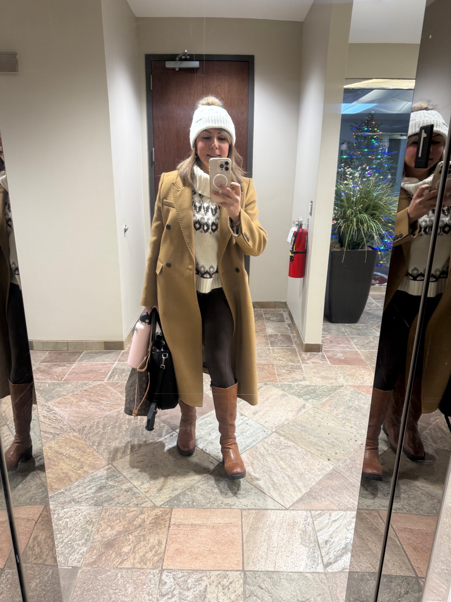 #loft #legging #aritzia

#LTKHoliday #LTKCyberWeek #LTKWorkwear