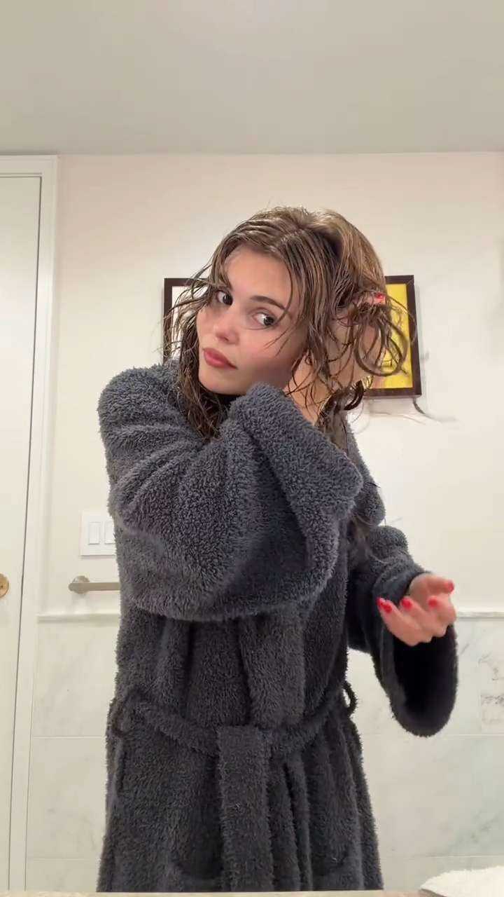 beach waves in 4 mins and no heat😎😎😎 

 #LTKgrwm #LTKootd #LTKBeauty