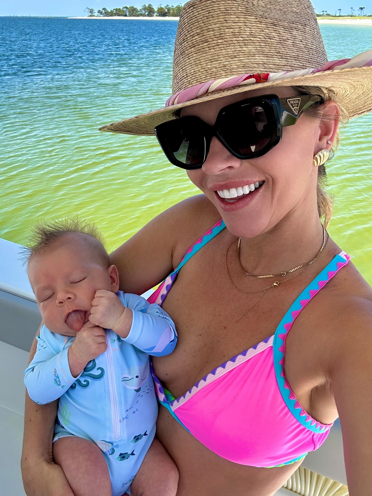 Summertime! 🥰💕🩵🎉

#LTKSwim #LTKSeasonal #LTKSummerEdit