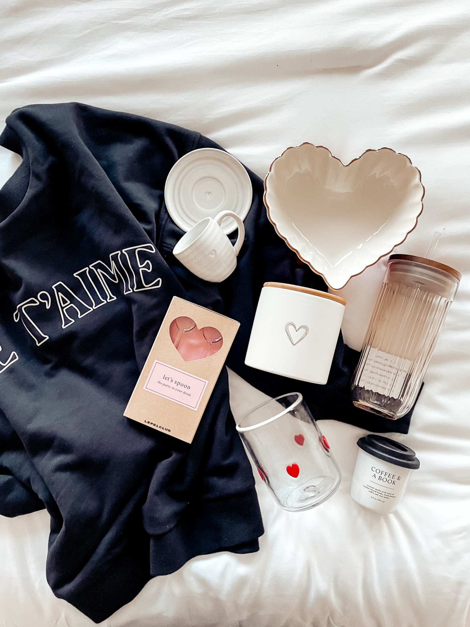 { neutral valentines ❥

Anthropologie Valentine’s . Target Valentine’s Decor . Target Style . Red Heart Icon Glass . Heart Candy Dish . Valentine’s Day Aesthetic . Native American Content Creator } 

#LTKHome #LTKSeasonal #LTKMidsize