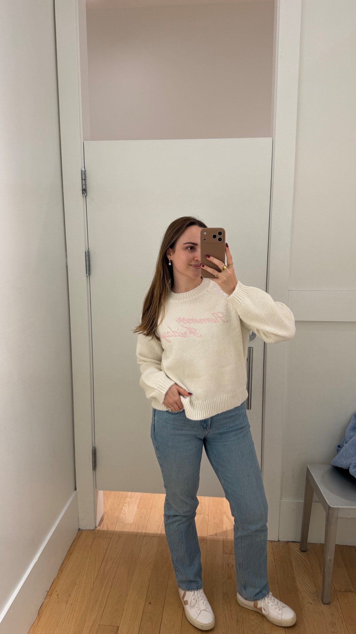 obsessed with this gap x summer fridays sweater! I already had it in blue and couldn’t pass on this white and pink one

wearing XS