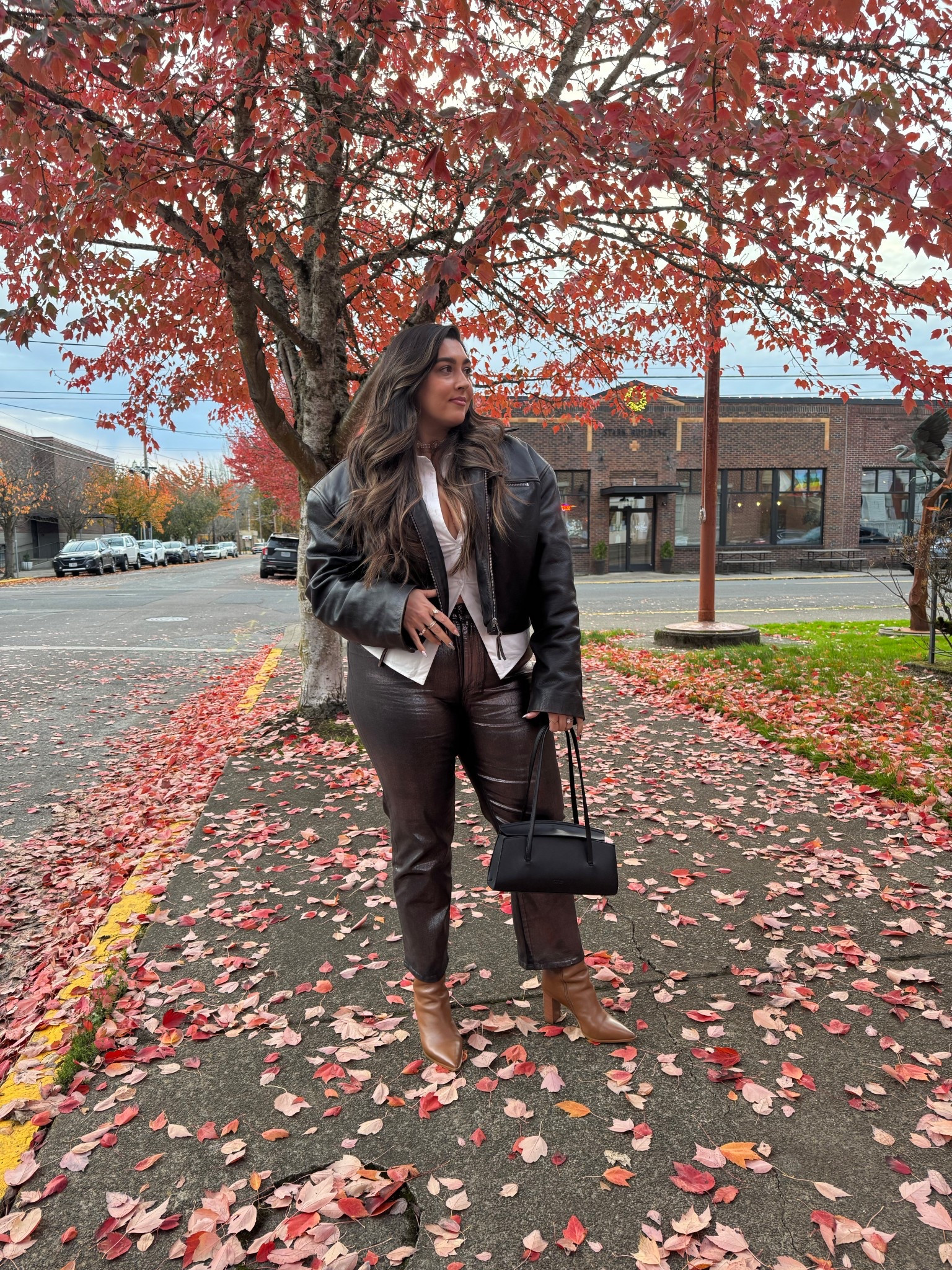 Fall baby 🍂 #birthdaymonth #birthdayweekend #scorpiobaby #leatherjacket #oversizedleatherjacket #fallfit #ootd #novemberfits 

#LTKSeasonal #LTKTravel #LTKMidsize