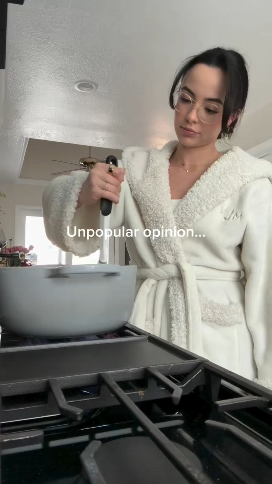 Soup for breakfast? Don’t knock it til you try it 😌 Linking my cozy robe, similar glasses and some kitchen faves that make mornings better.


#LTKHome