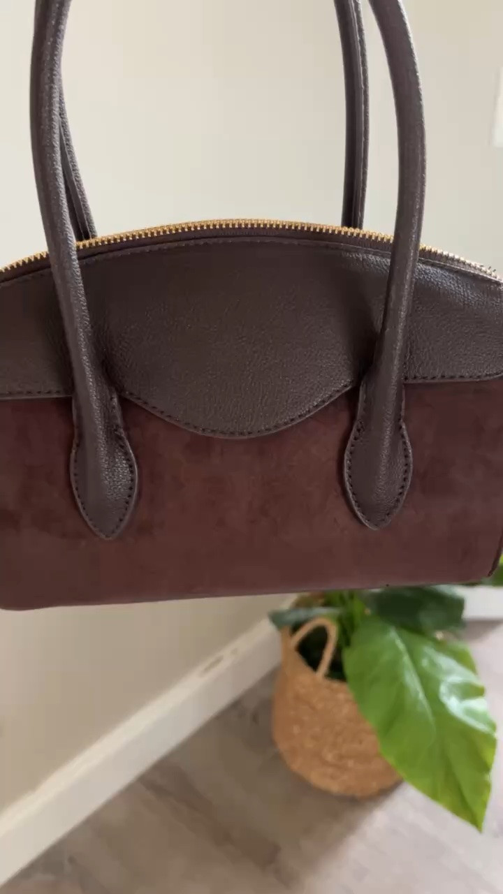 One of my favorite handbags is 40% off!!!!🤎🍂🙌🏻

Target circle week deals, target deals, purse, handbag, fall bag, @Target