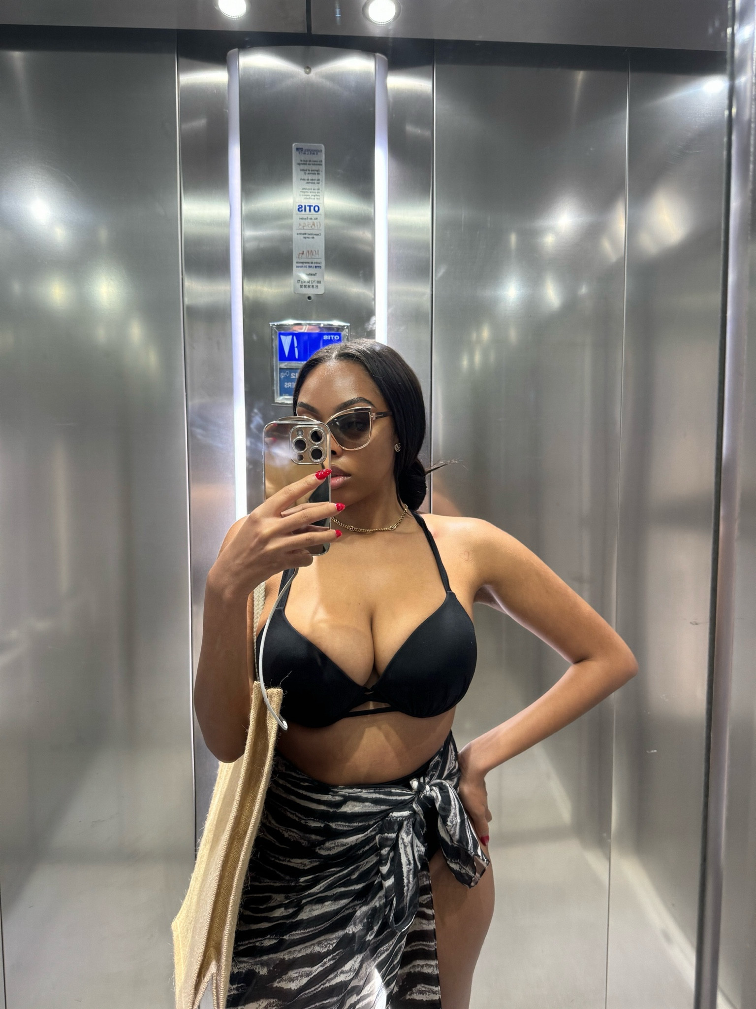 Vacay vibes! Sarong is from Fashion Nova

#LTKtravel