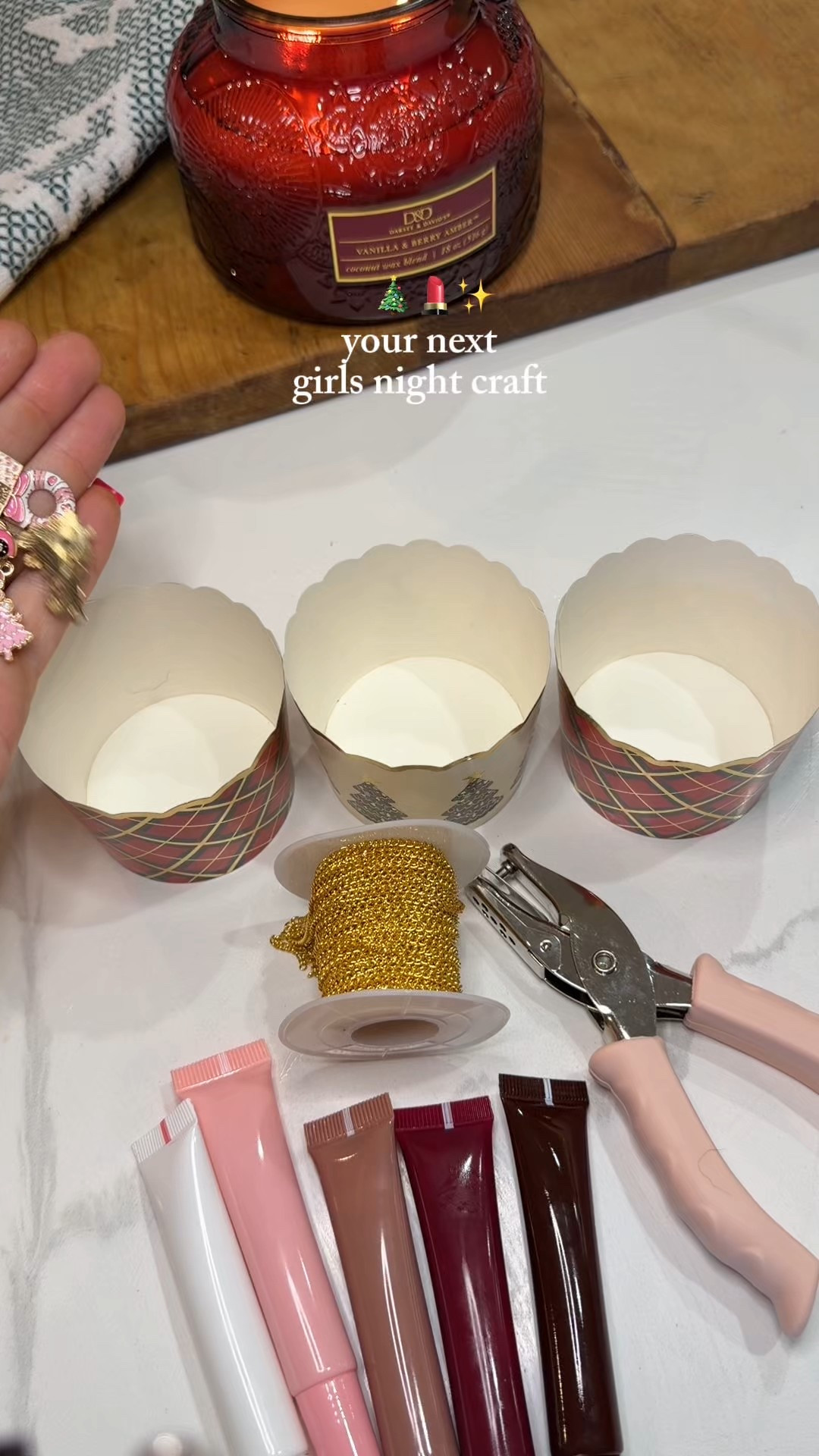 Christmas girls night craft idea diy holiday Amazon lipgloss keychains charms custom gift ideas cute fun 