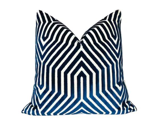 Read the full title
    Vanderbilt Velvet Pillow Cover in Bleu, Designer Pillow Covers, Decorativ... | Etsy (US)