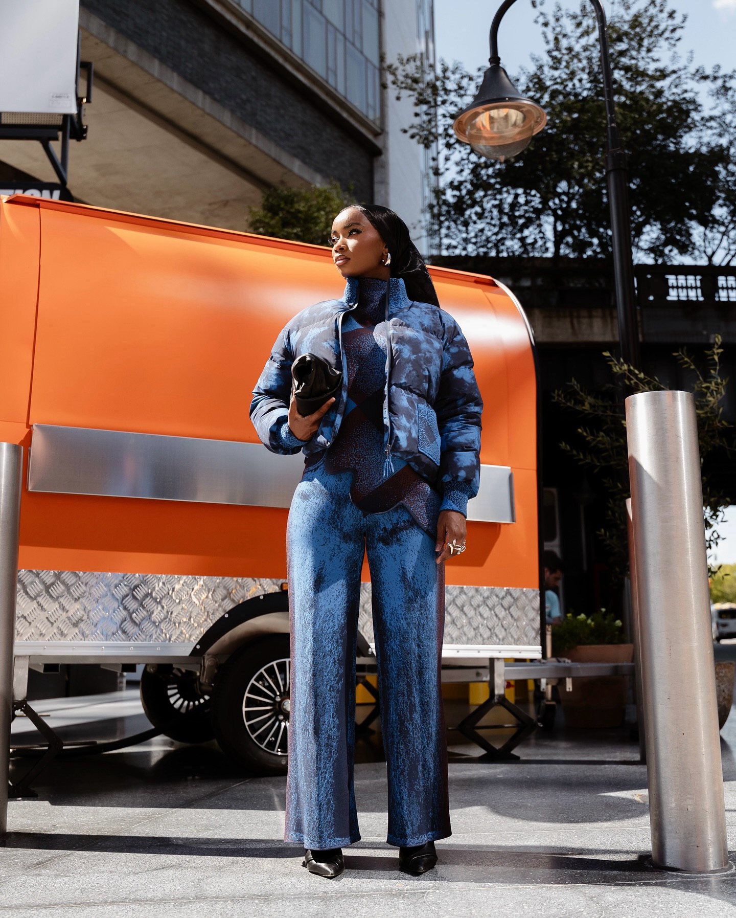 I stay Aïss-y even when it gets chilly 💙 Wearing @ph5official for their SS25 show during #NYFW #PH5People #SS25 . 

2: Then, I went to experience @prada paradoxe virtual flower lab — even created a cool @pradabeauty video. 1 like & I’ll drop the video 🌸

#LTKBeauty #LTKStyleTip #LTKSeasonal