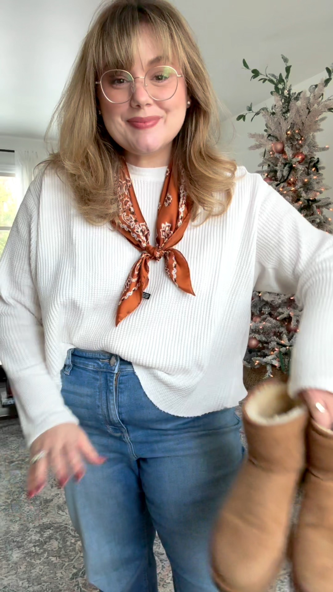 A casual cozy outfit of the day. Use my code ANNEULLA for 35% off! 

#LTKMidsize #LTKPlusSize #LTKdayinmylife