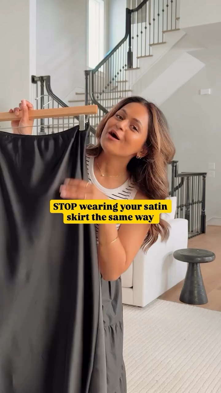 you'll always be reaching for it once you figure out how to style it 🤍

#satinskirt #howtodresswell #stylingtipsandtricks