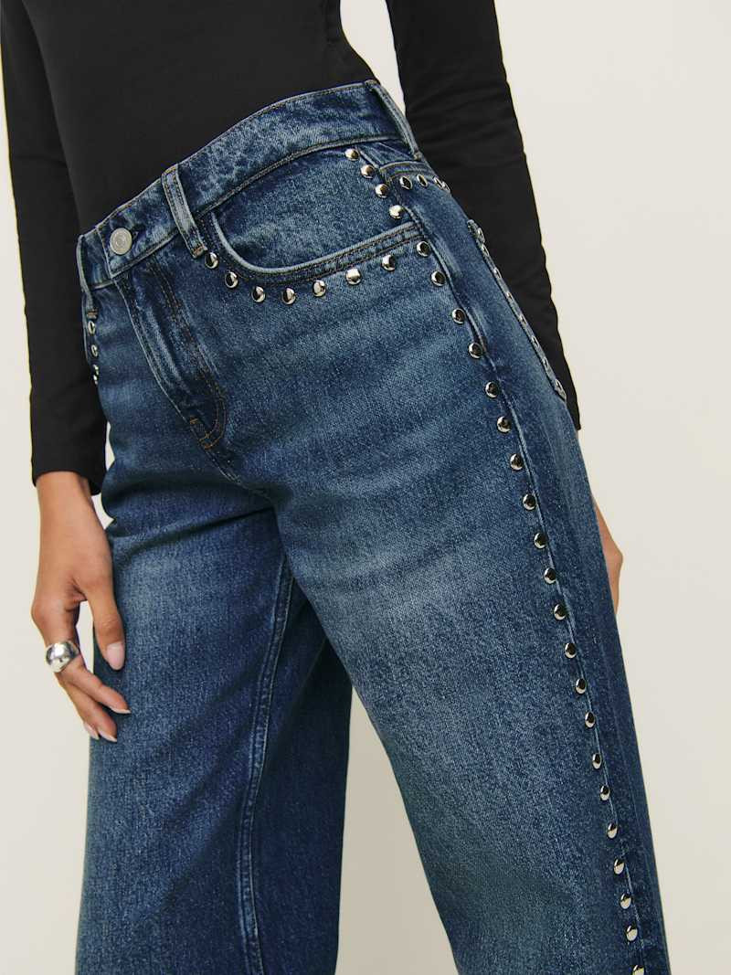 Cary Low Rise Slouchy Wide Leg Jeans | Reformation (Global)