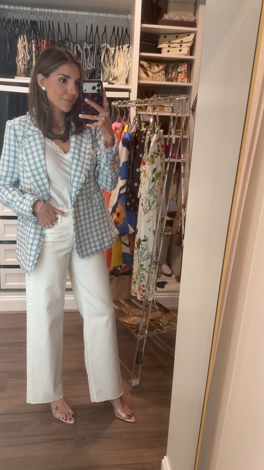 the perfect spring outfit for all of the boss babes out there!! this is tooooo cute! 

blazer: small
tank: small
jeans: 26

code: MORGANH40

@VICI #vicipartner 

#LTKgrwm #LTKootd #LTKWorkwear