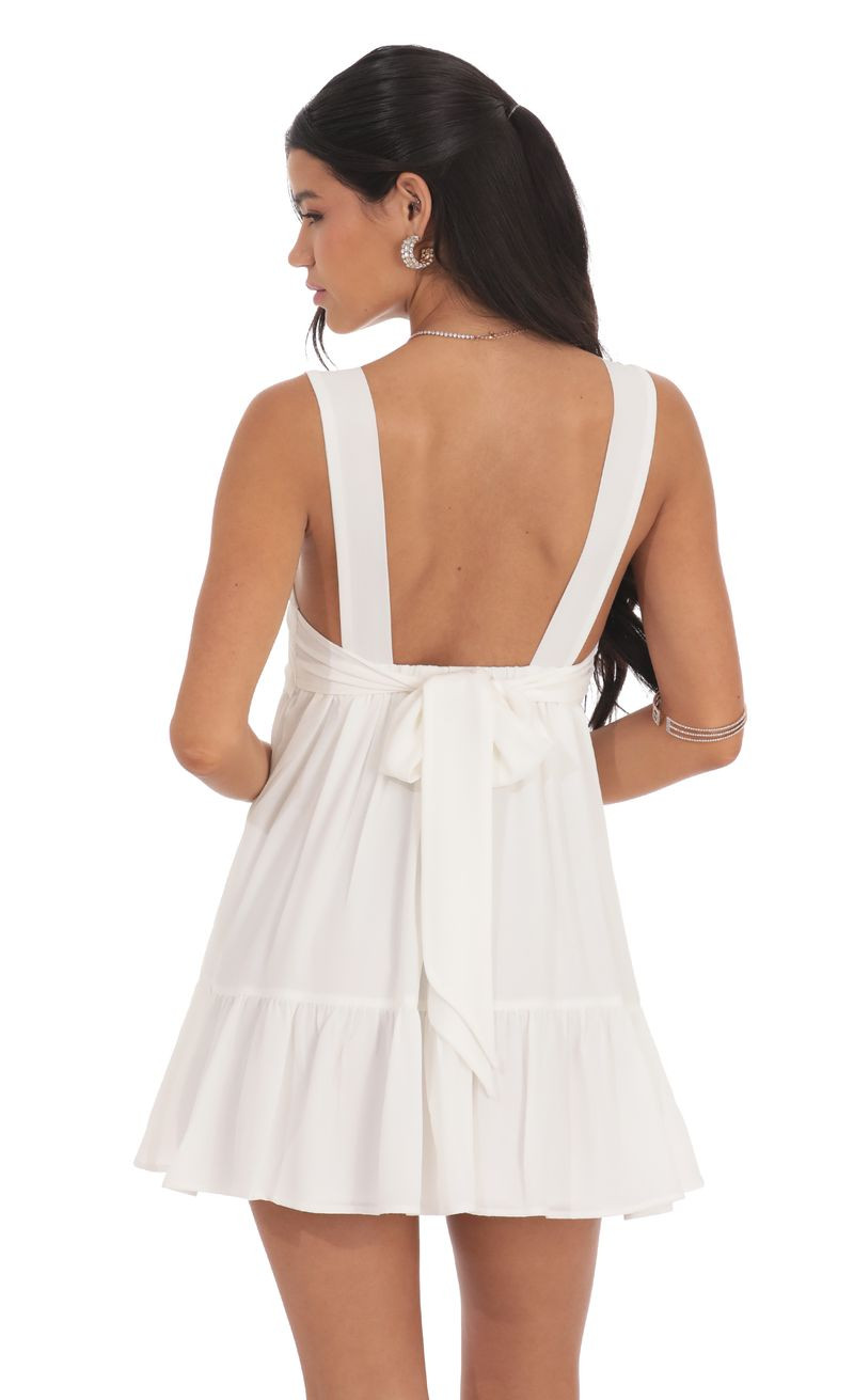 Square Neckline Dress in White | Lucy in the Sky