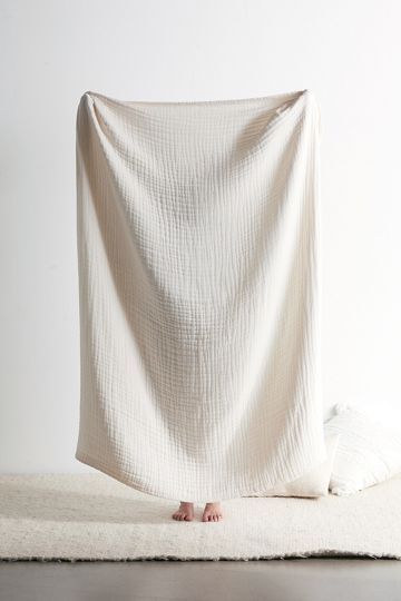 Briggs Layered Gauze Throw Blanket | Urban Outfitters (US and RoW)