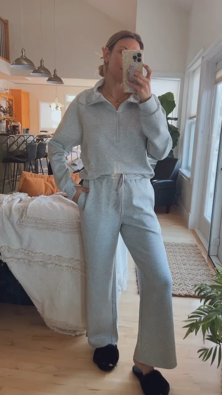 Cozy lounge set perfect for these colder days❄️

#LTKSeasonal #LTKstyletip #LTKGiftGuide
