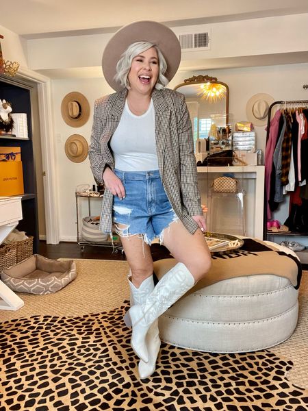 Apricot lane blazers & white boots code WANDA 
AE denim shorts 
Lack of color hat 

#LTKshoecrush #LTKSale #LTKunder100