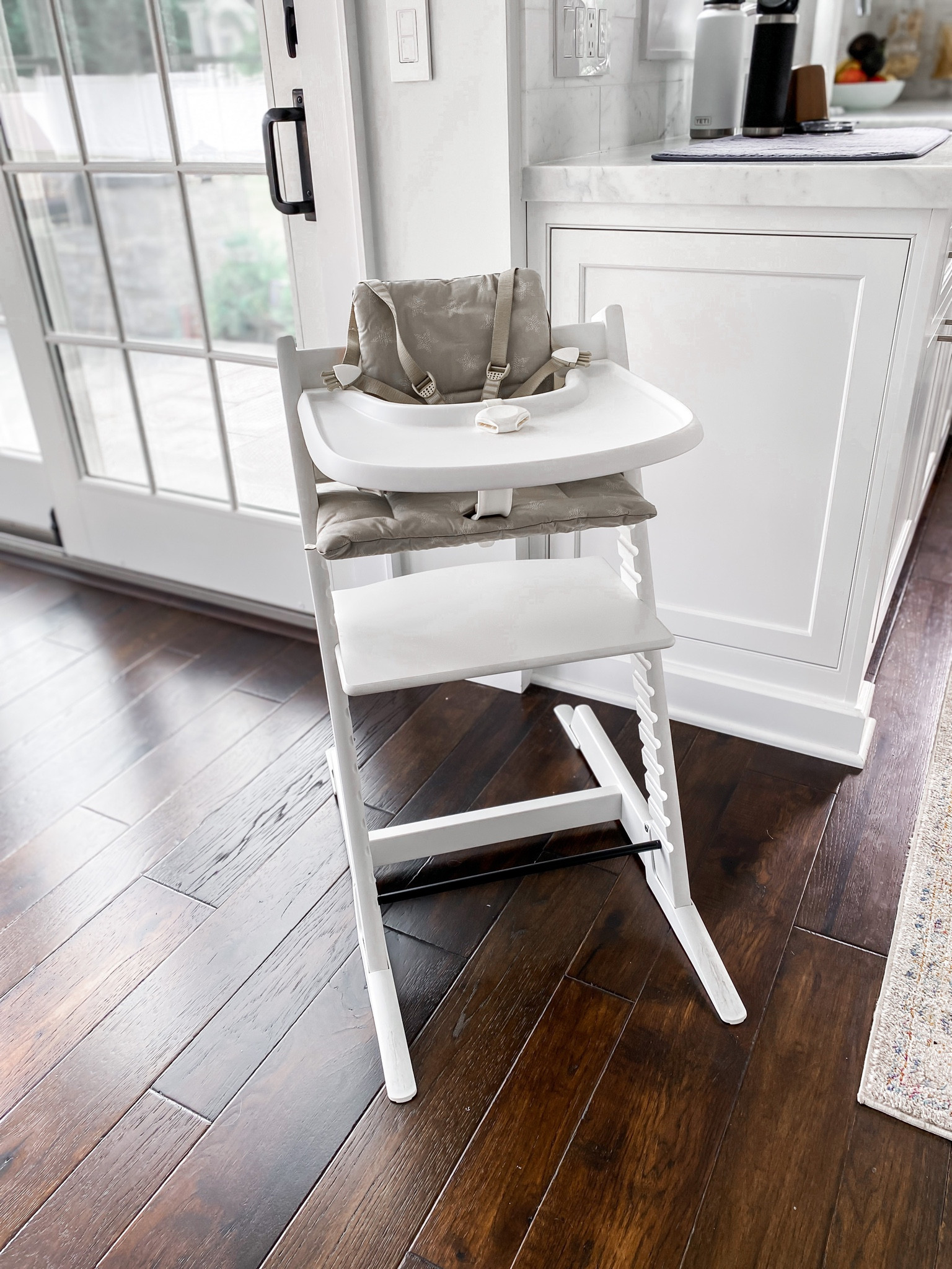 Just switched over my @stokke high chair from the infant seat to the baby seat in anticipation of Reece starting solids soon! It was super easy to do!
•
•


#LTKbaby #LTKhome #LTKfamily