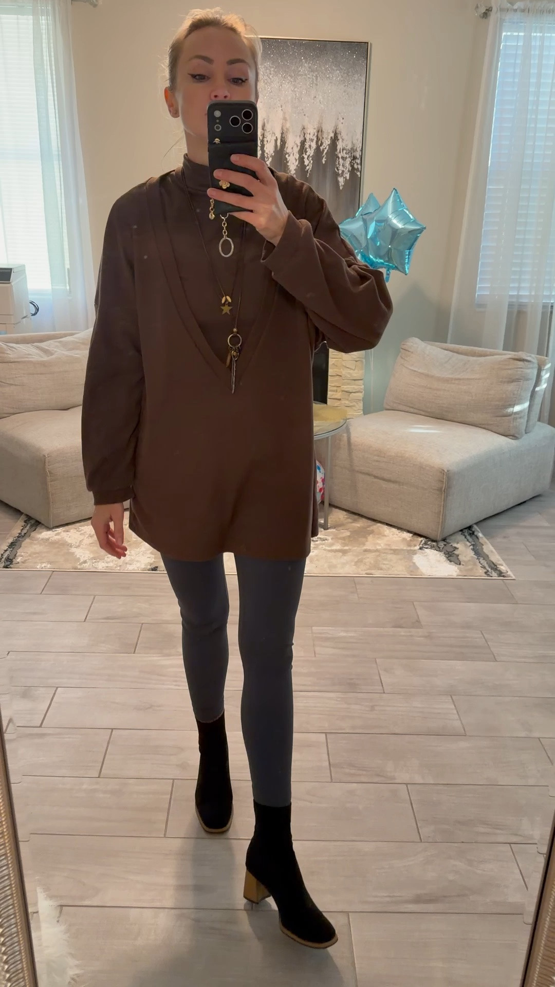 Wearing size S on top and bottoms, shoes size 8

#LTKmomlife