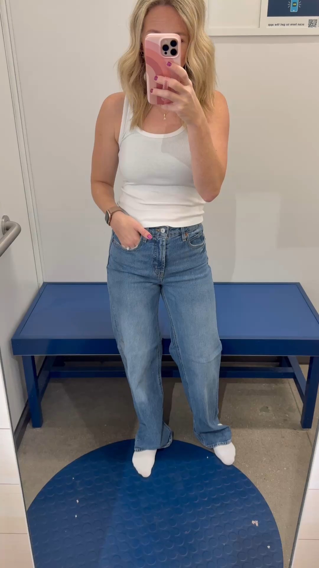 Old navy 50% off everything 
Wide leg, high rise jeans 

#LTKSaleAlert #LTKFindsUnder50 #LTKStyleTip