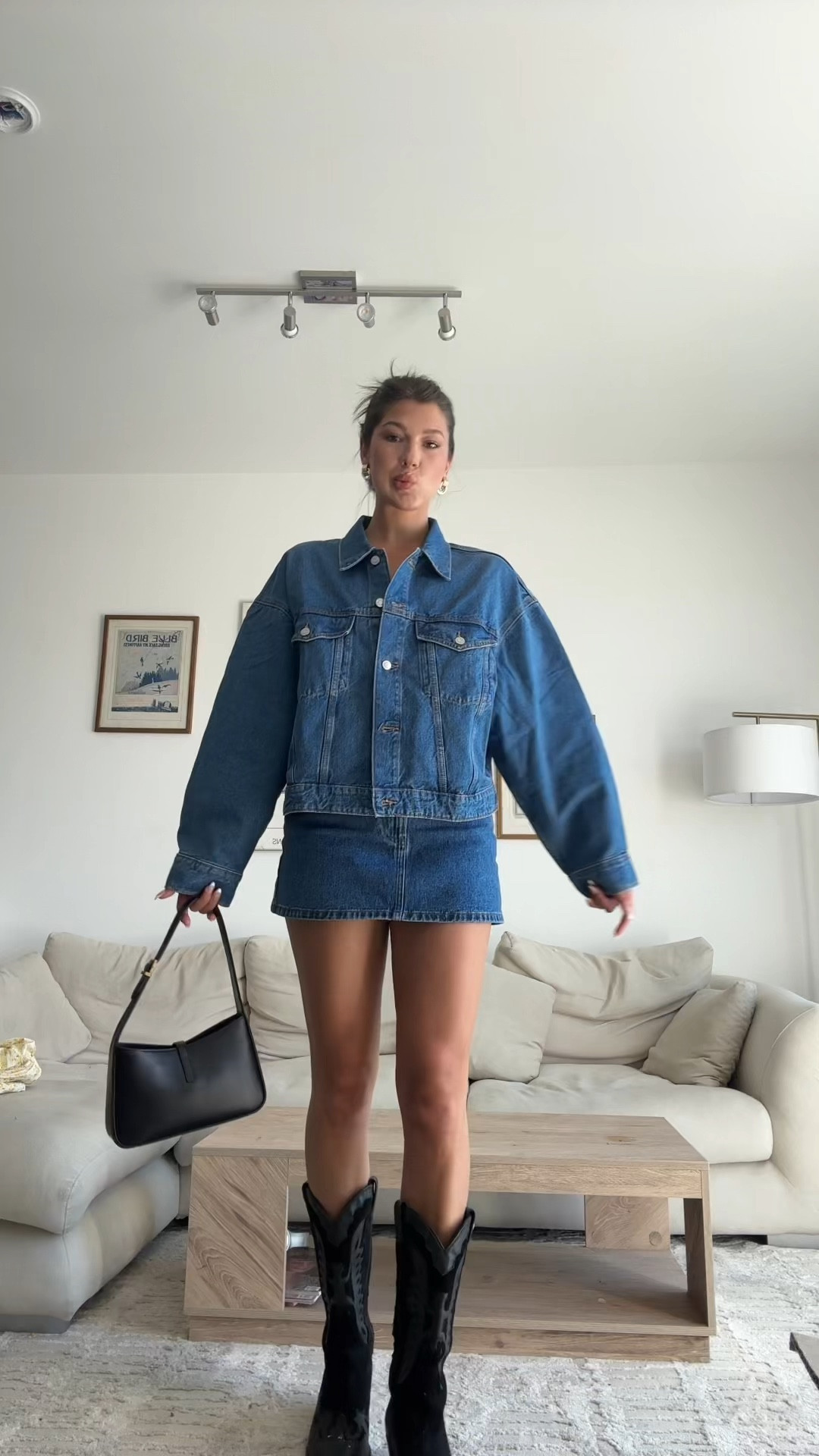 Perfect boxy denim jacket. Been searching and I’ve found it! 

#LTKworkwear #LTKstyletip #LTKSeasonal