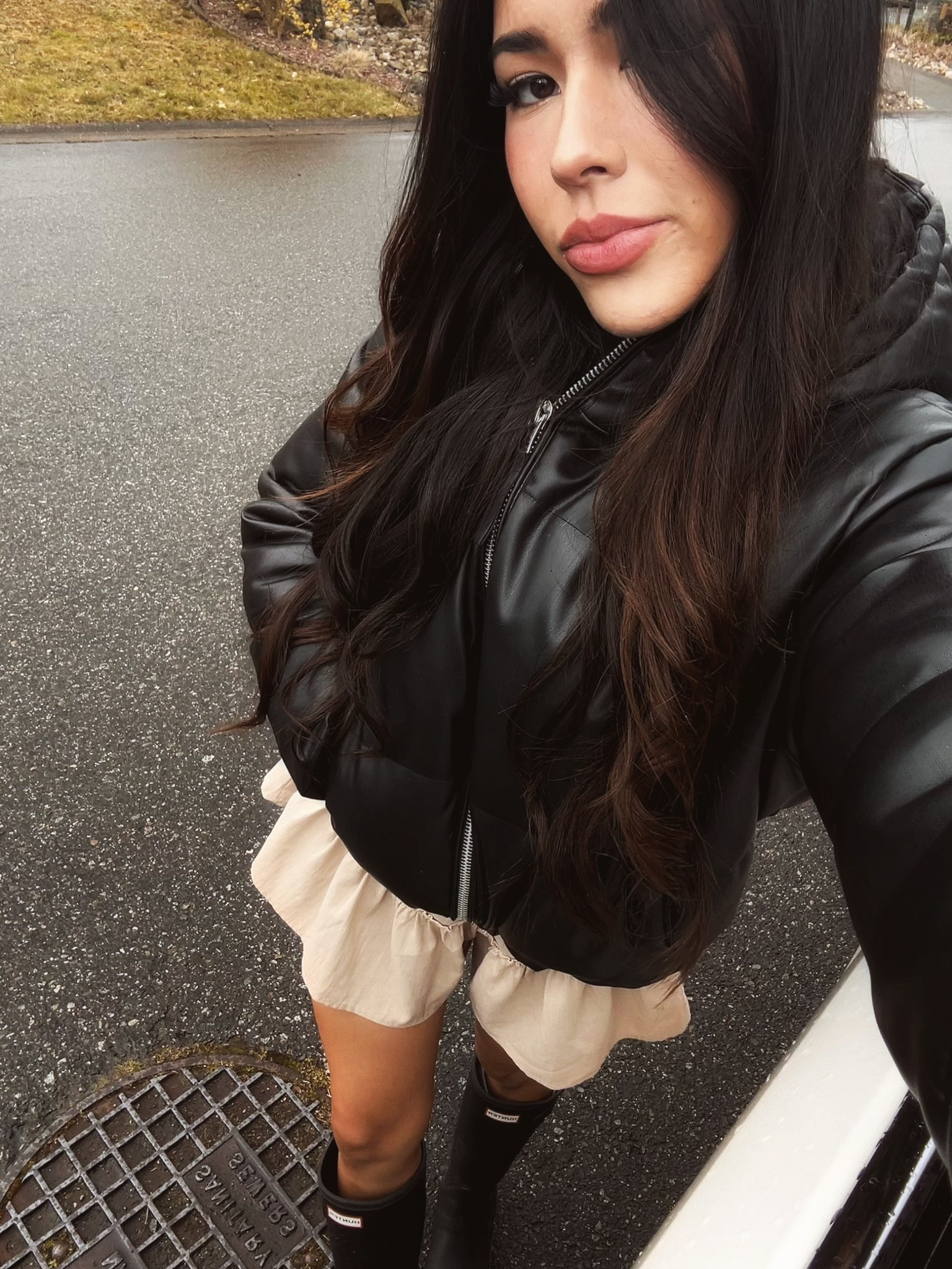 rainy morning but I still wanna wear a skirt

#LTKbeauty #LTKcanada #LTKfall