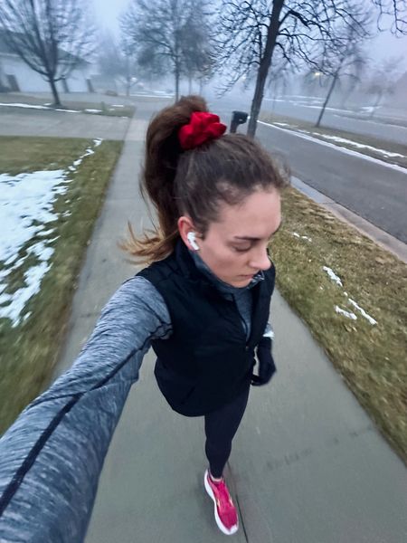 Winter run must-haves + the best leggings ever on sale!

lululemon | running | fitness 

#LTKGiftGuide #LTKsalealert #LTKfitness