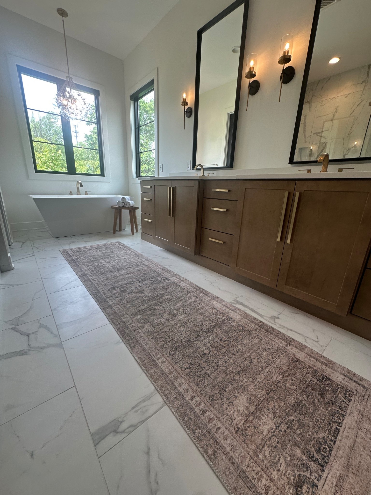 Way Day in our Primary 
39% off chandelier 
58% off Runner 

#LTKHome