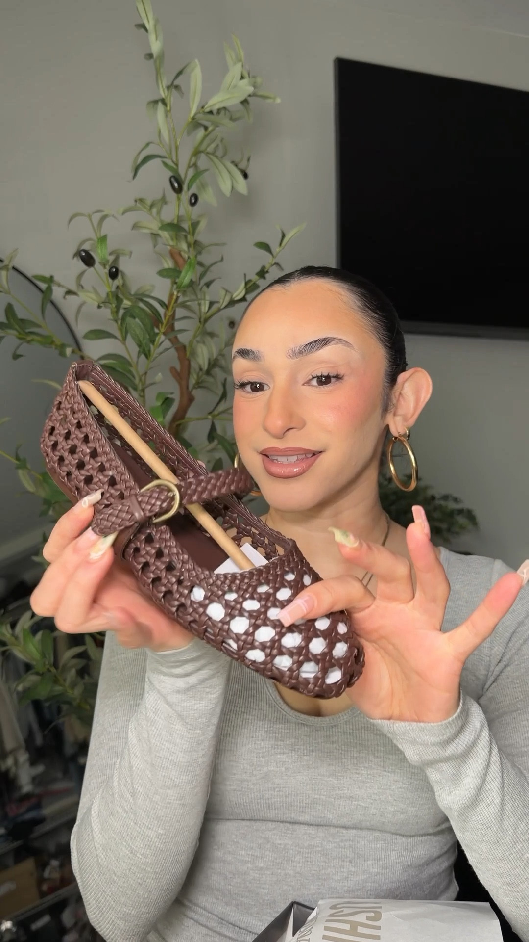 These gorgeous woven chocolate brown flats were missing from my collection ! They also have memory foam so they’re super comfortable ! 

#LTKSeasonal #LTKootd