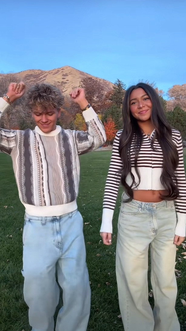 Happy Thanksgivingtitle

#LTKFindsUnder100 #LTKootd #LTKHoliday