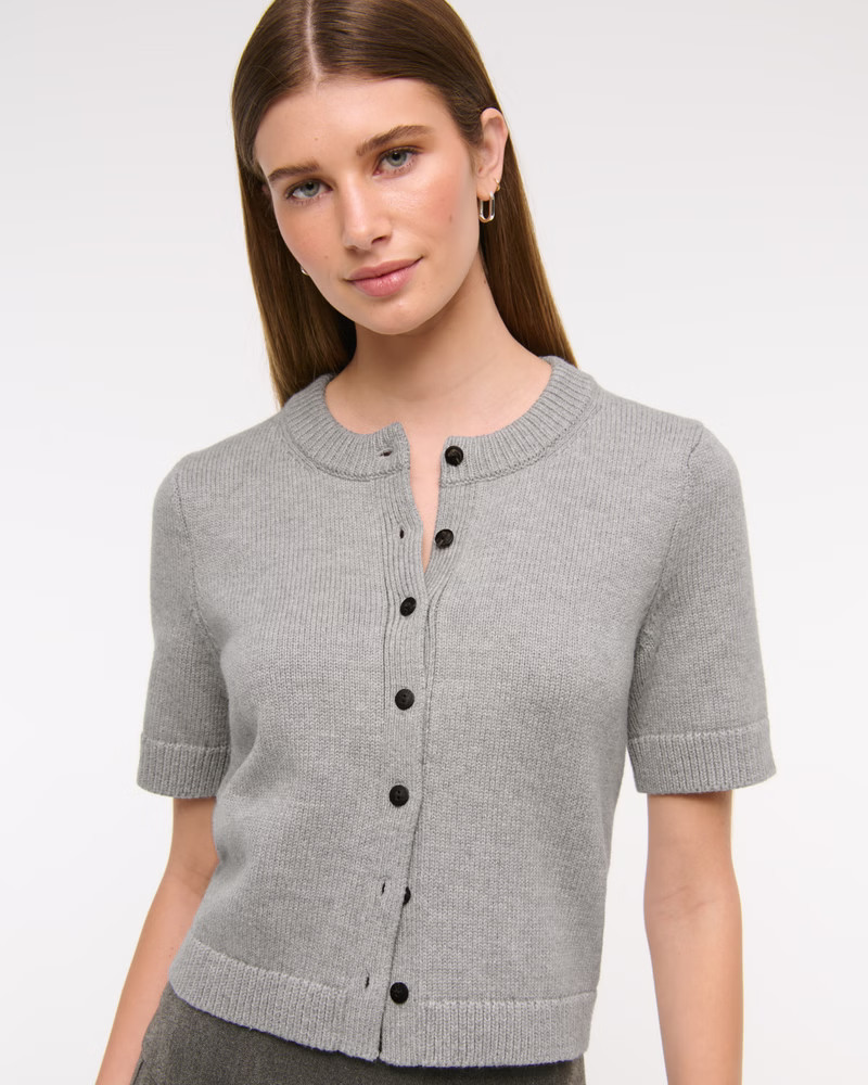 Short-Sleeve Crew Cardigan | Abercrombie & Fitch (UK)