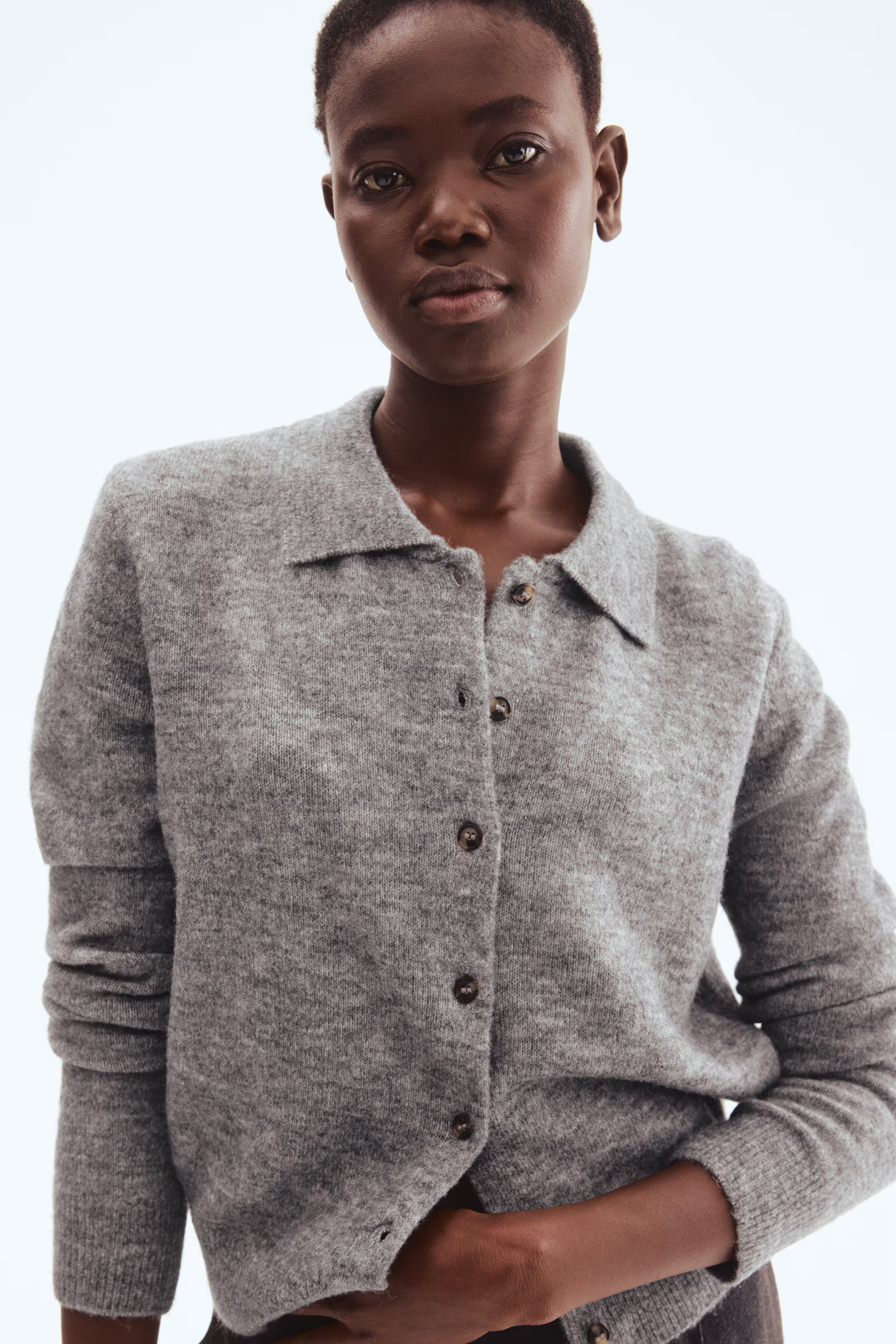 Collared cardigan | H&M (UK, MY, IN, SG, PH, TW, HK)