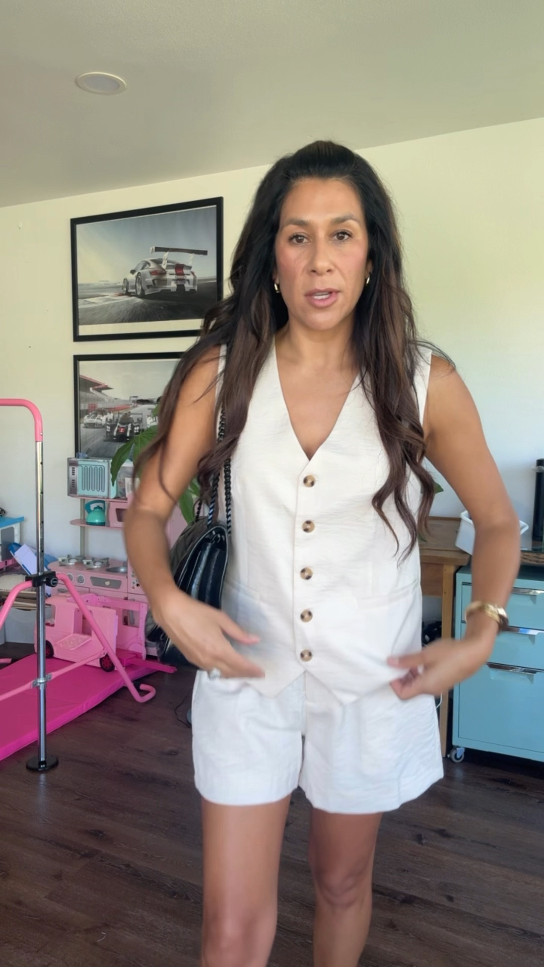 How to transition from summer to fall… love this classic set. More neutral and paired it with black sandals and black purse. Added gold accessories  

#LTKOver40 #LTKWorkwear #LTKSeasonal