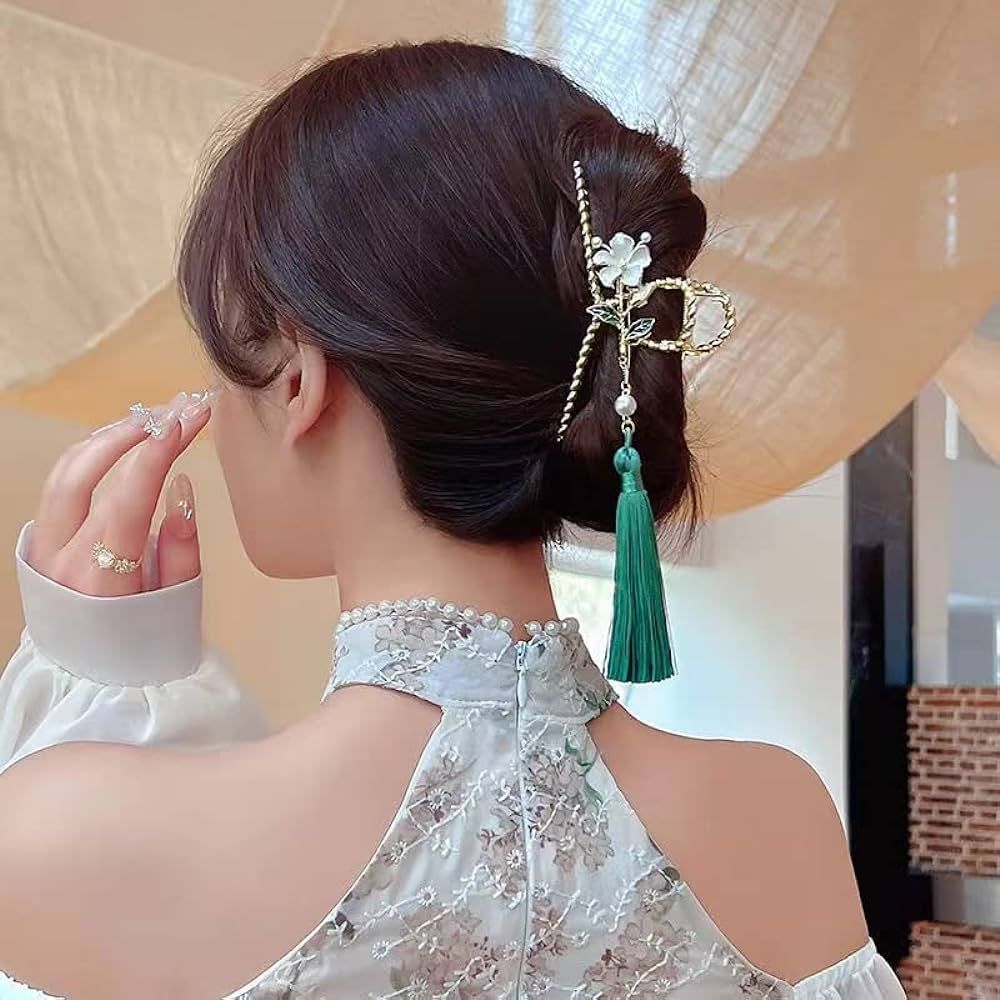 Retro Pearl Crystal Petal Metal Hair Clip Pearl Hair Claw with Flower Leaf Long Tassel Hair Clip ... | Amazon (US)
